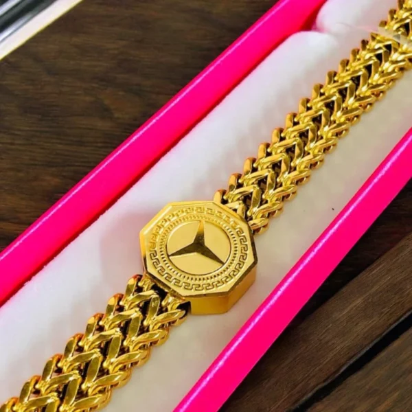 The Legacy Bracelet Gold - Image 3