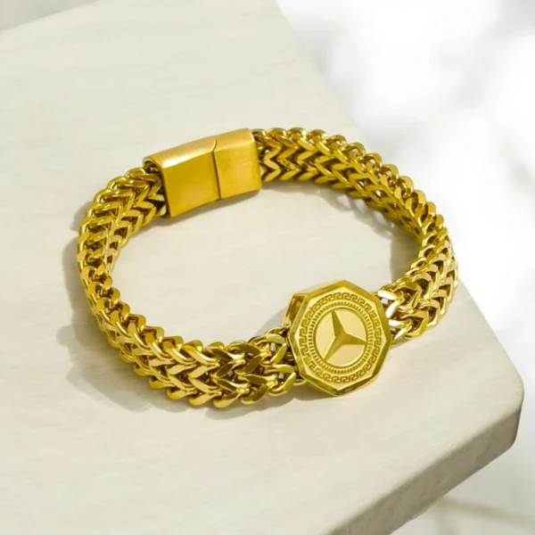 The Legacy Bracelet Gold